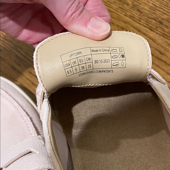 NWT Vionic Women's Pink Loafers Size 8.5 - Picture 6 of 6